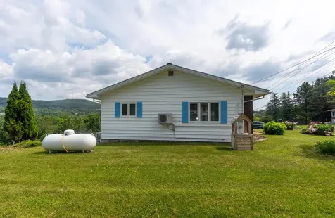 32 U.s. 1 Frenchville ME 04745