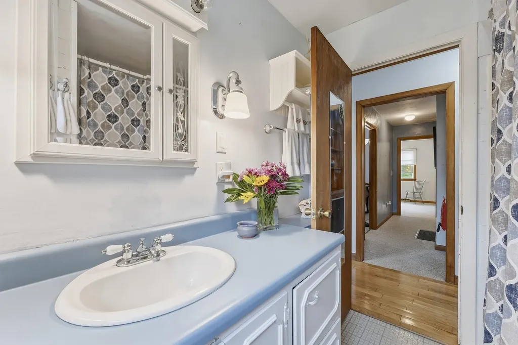 6 Forbes Road Lisbon ME 04252