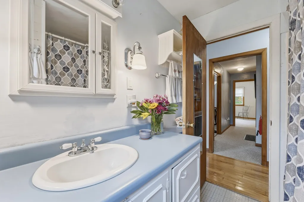6 Forbes Road Lisbon ME 04252
