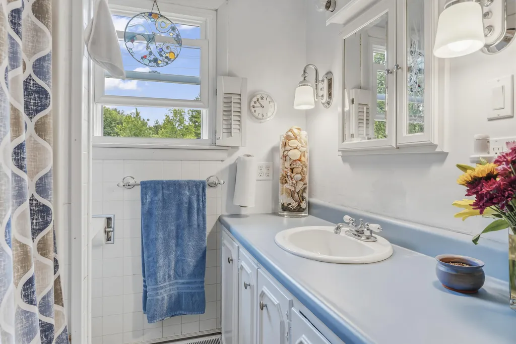6 Forbes Road Lisbon ME 04252