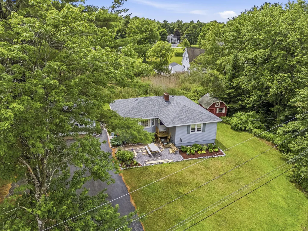 6 Forbes Road Lisbon ME 04252