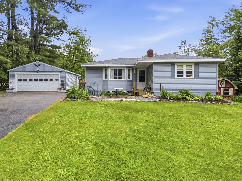 6 Forbes Road Lisbon ME 04252