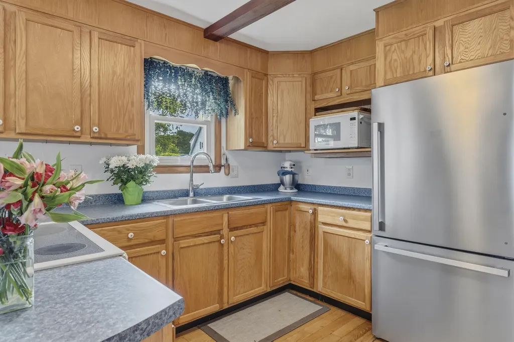 6 Forbes Road Lisbon ME 04252