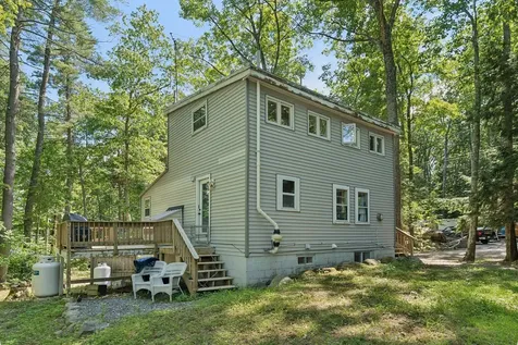 26 Jamesport Road Casco ME 04015