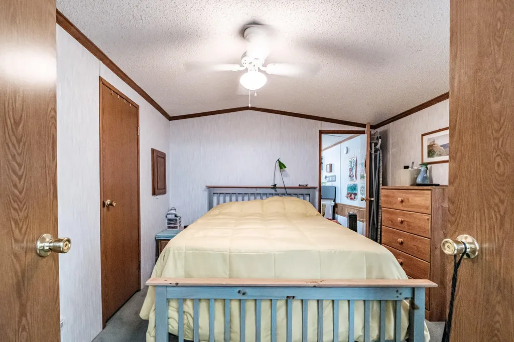 5 Donna Avenue Naples ME 04055