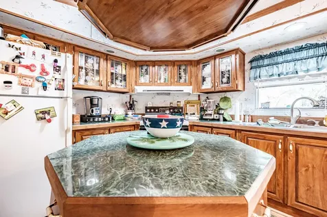 5 Donna Avenue Naples ME 04055