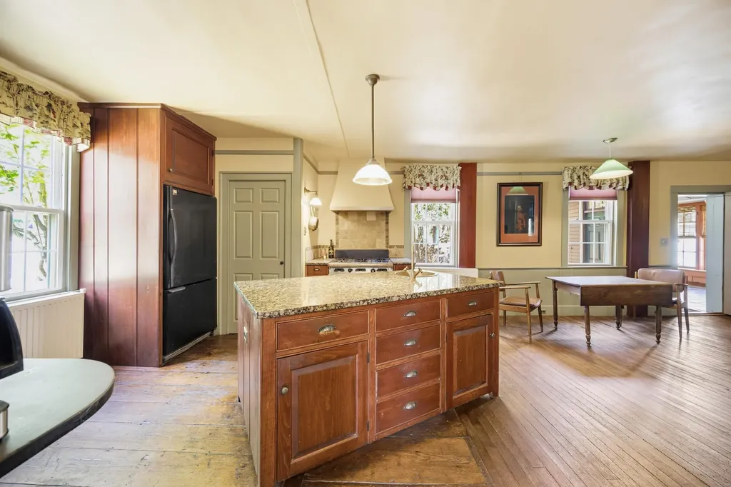 372 Intervale Road New Gloucester ME 04260
