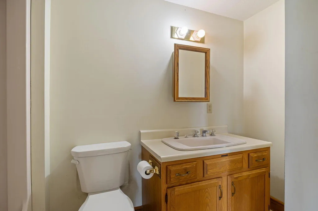 71 Dennett Road Dayton ME 04005