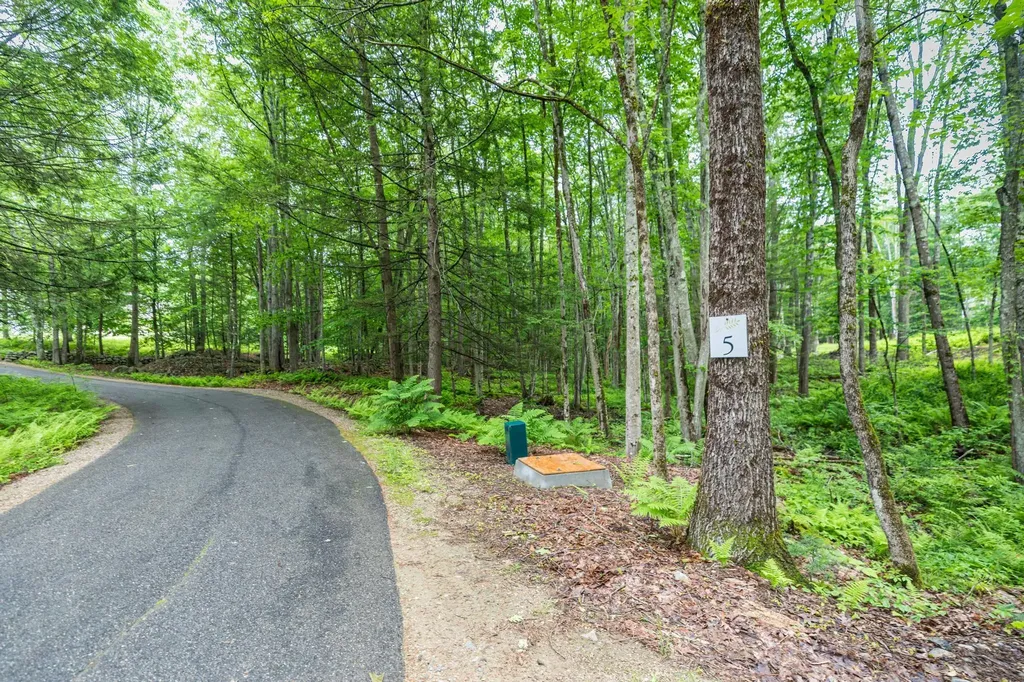 Lot 5 Stonecrop Farm Lane Eliot ME 03903