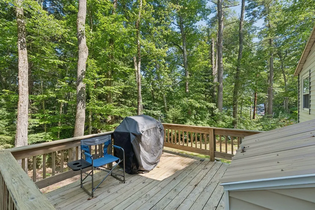 26 Jamesport Road Casco ME 04015