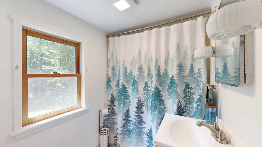 418 Old Woodman Hill Road Minot ME 04258