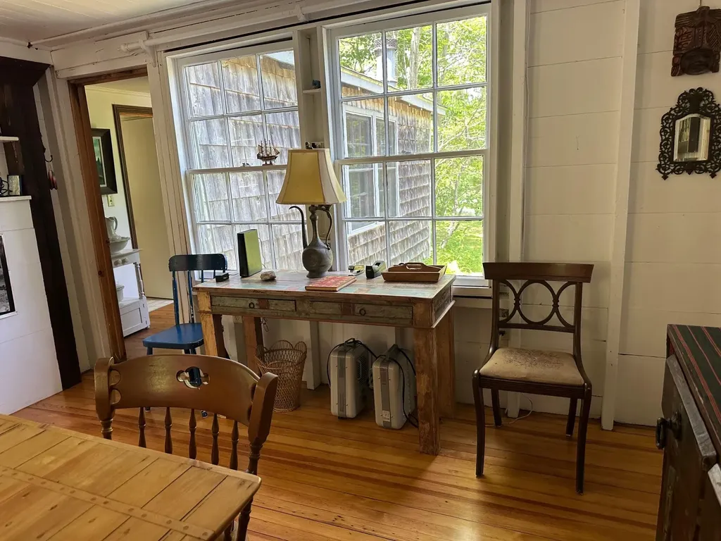 68 Cliff Road Northport ME 04849