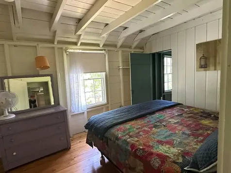 68 Cliff Road Northport ME 04849