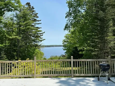 68 Cliff Road Northport ME 04849
