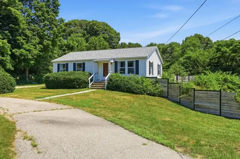 116 Rogers Road Kittery ME 03904
