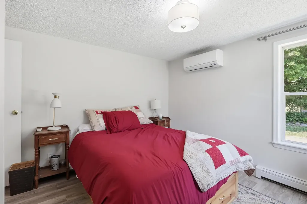 116 Rogers Road Kittery ME 03904