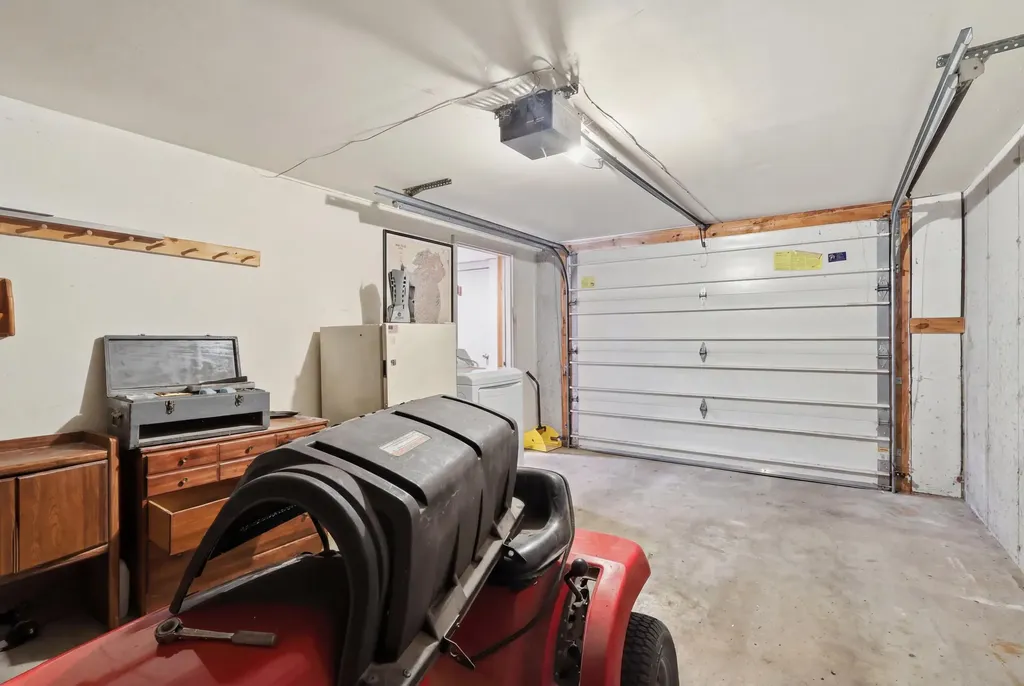 116 Rogers Road Kittery ME 03904