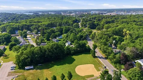 116 Rogers Road Kittery ME 03904