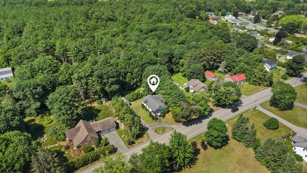 1106 Chase Road Veazie ME 04401