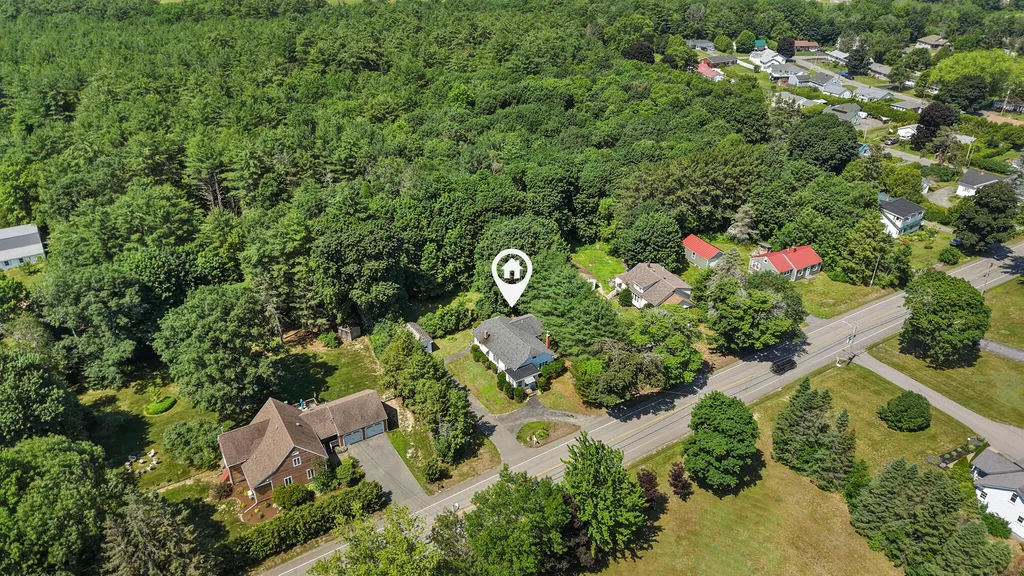 1106 Chase Road Veazie ME 04401