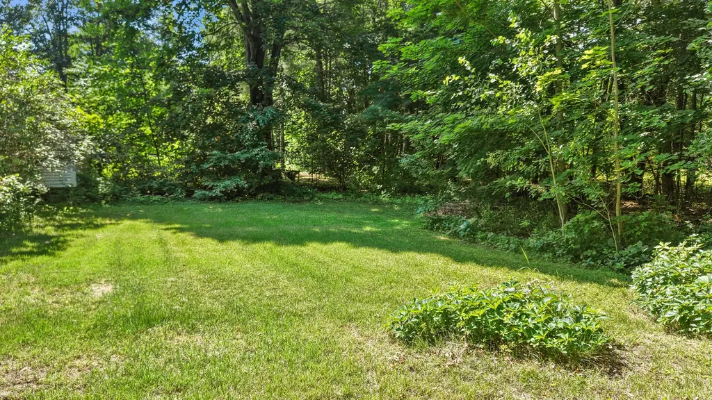 1106 Chase Road Veazie ME 04401