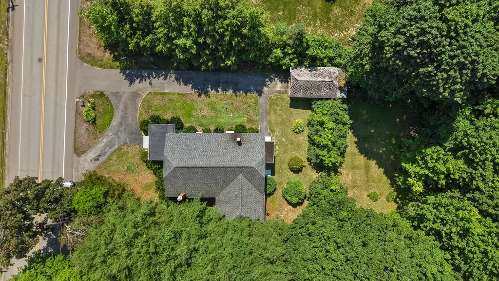 1106 Chase Road Veazie ME 04401