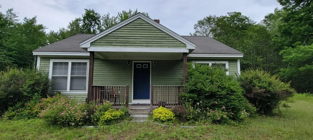 57 Gillette Road Buxton ME 04093
