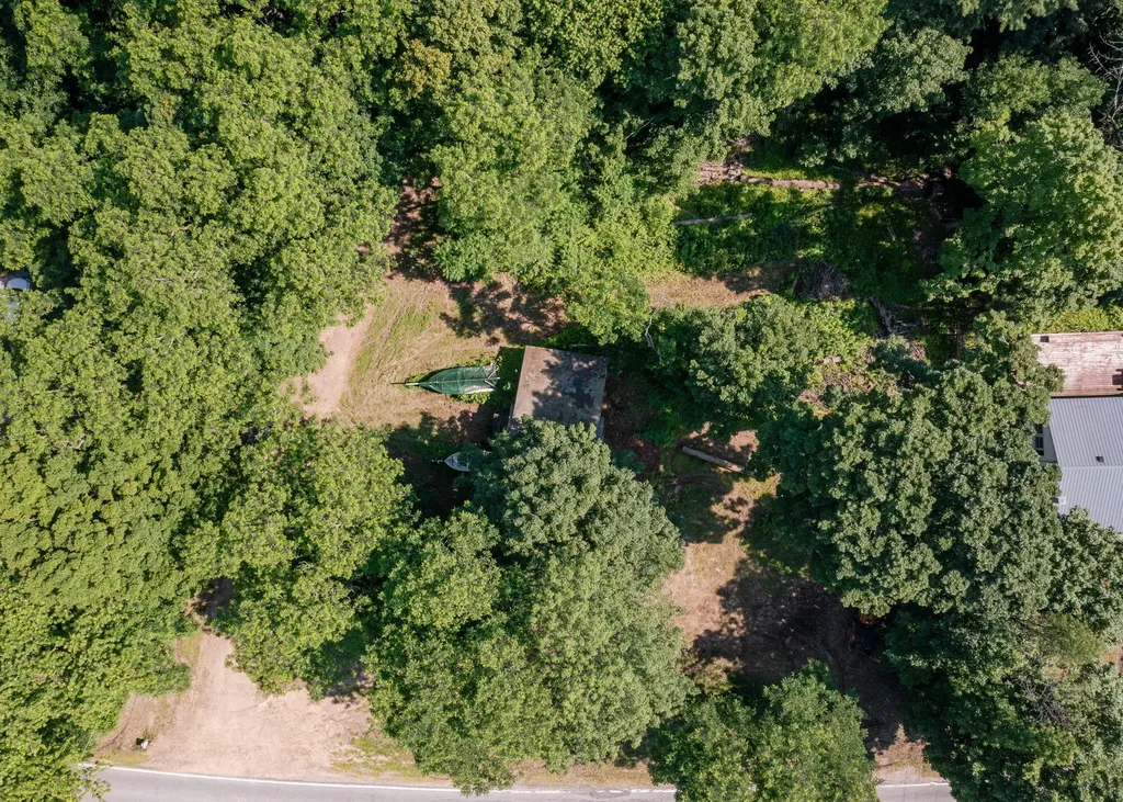 1326 Long Plains Road Buxton ME 04093
