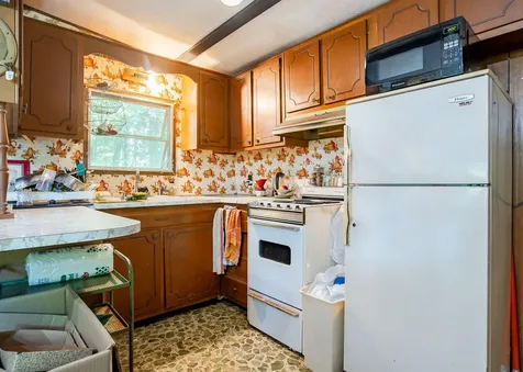 1326 Long Plains Road Buxton ME 04093