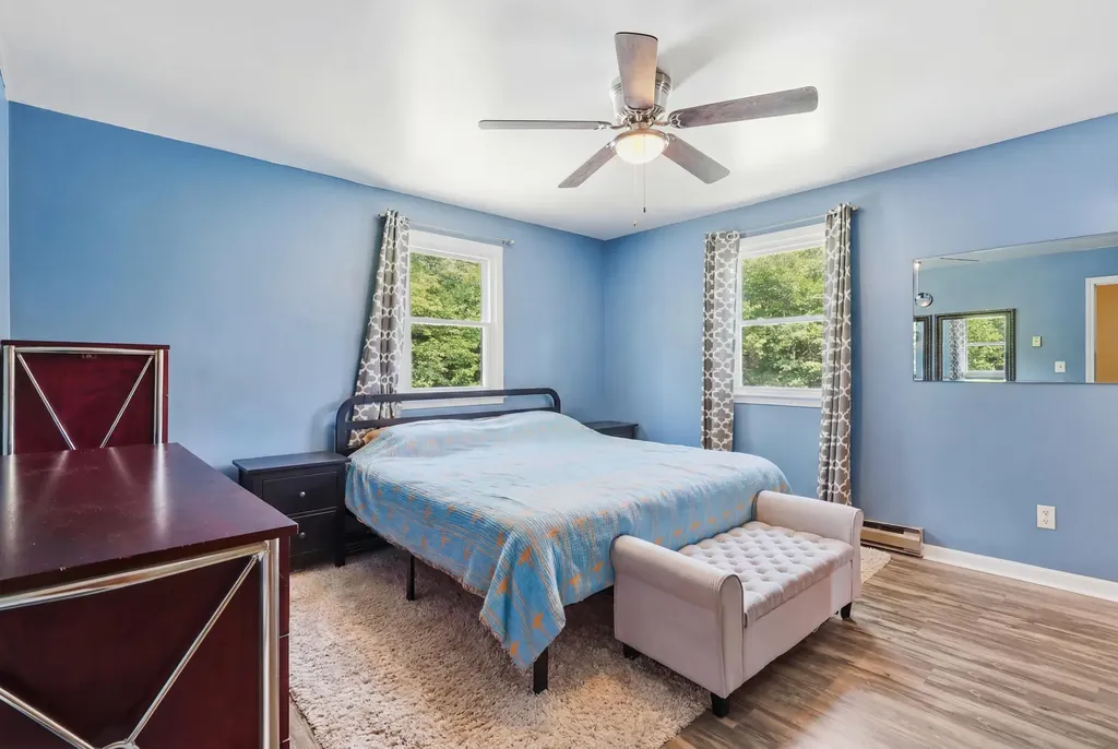 23 Hunter Lane Topsham ME 04086