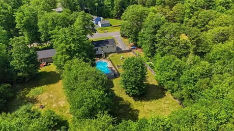 23 Hunter Lane Topsham ME 04086
