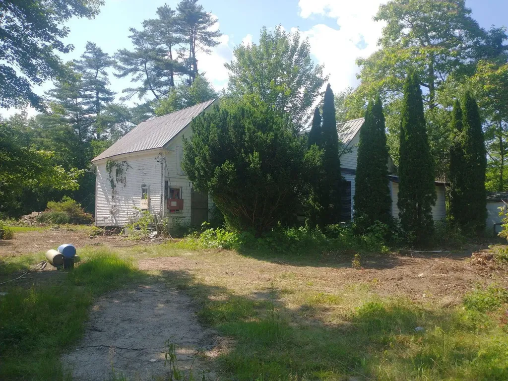 744 Sokokis Avenue Limington ME 04049