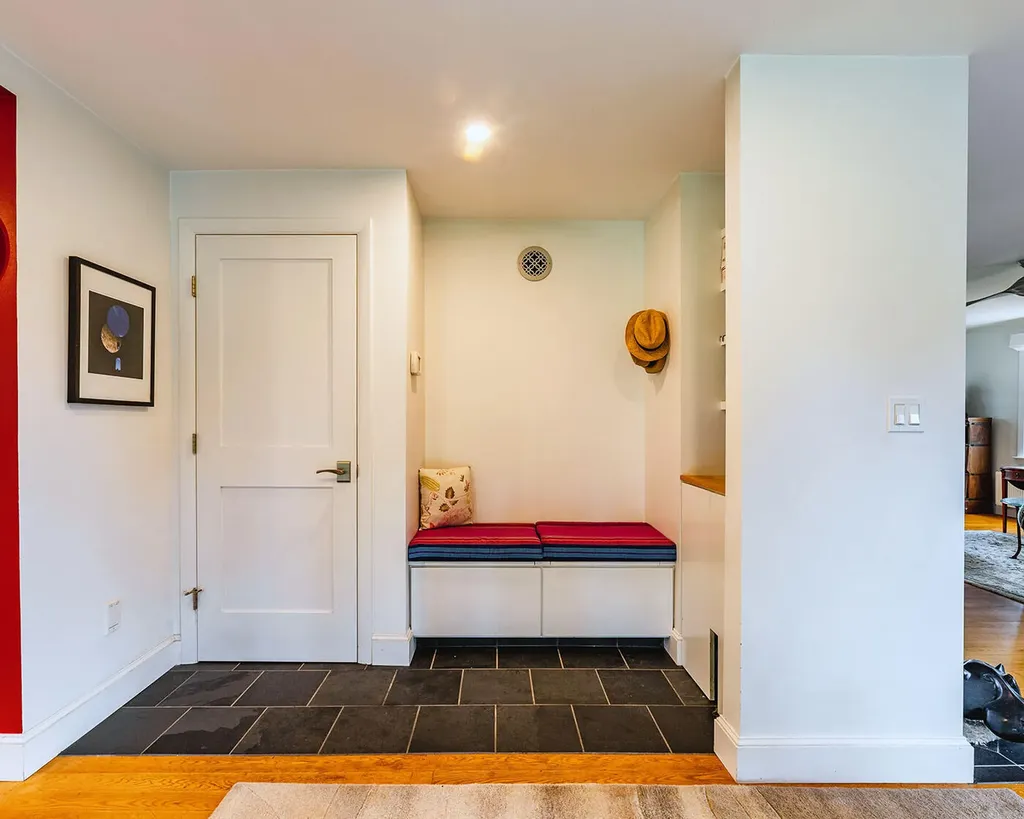 6 Chestnut Hill Camden ME 04843