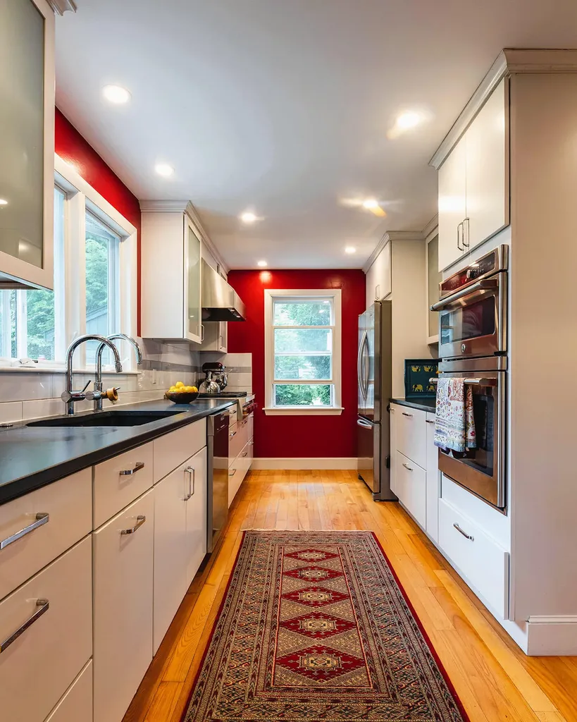 6 Chestnut Hill Camden ME 04843