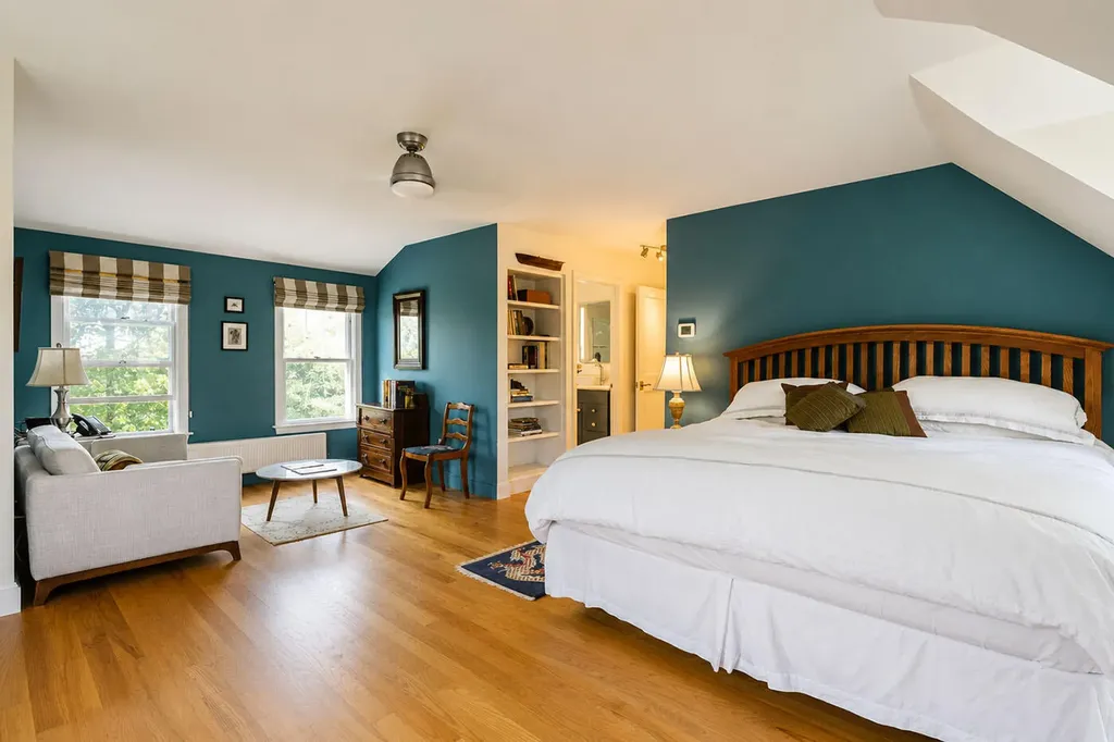6 Chestnut Hill Camden ME 04843