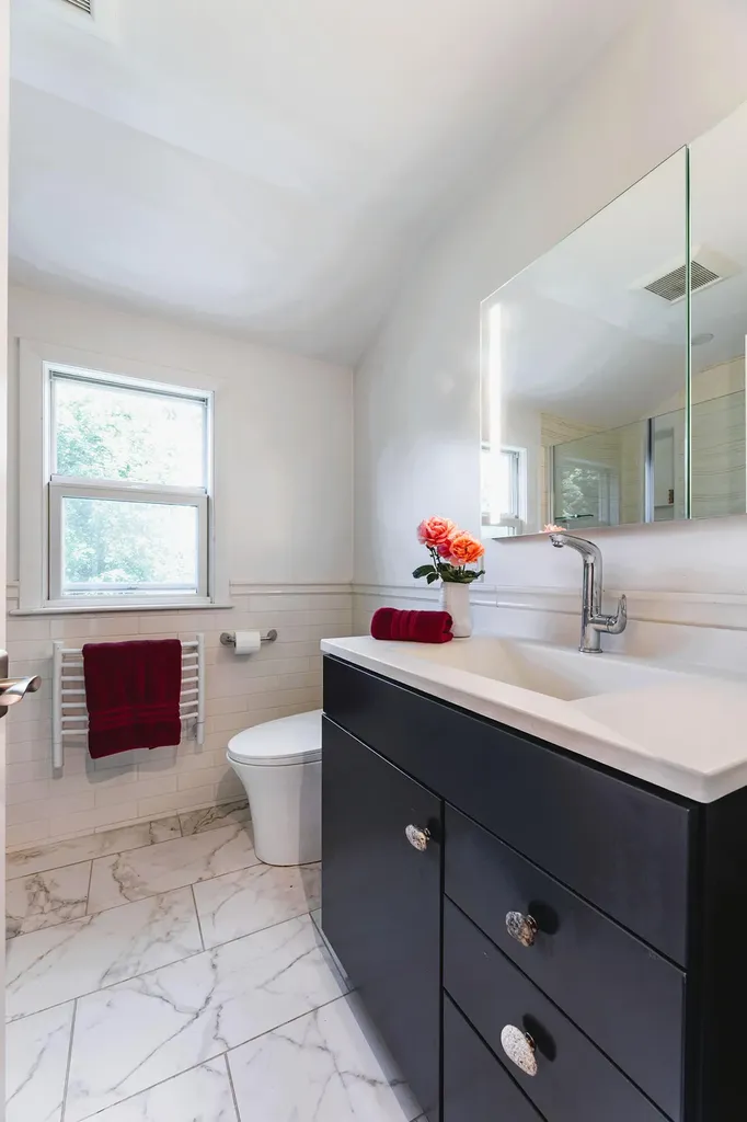 6 Chestnut Hill Camden ME 04843