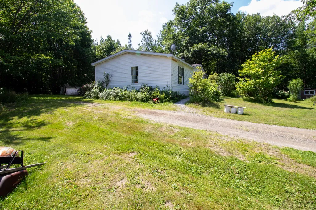 176 Higgins Hill Road Morrill ME 04952