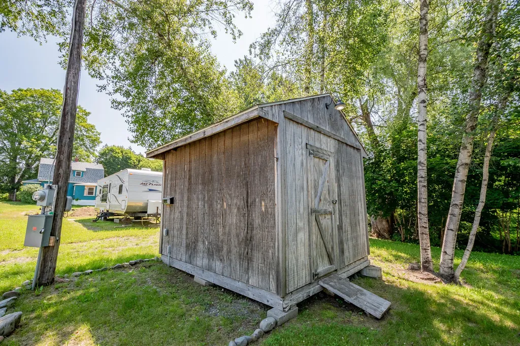28 Albert Street Milo ME 04463