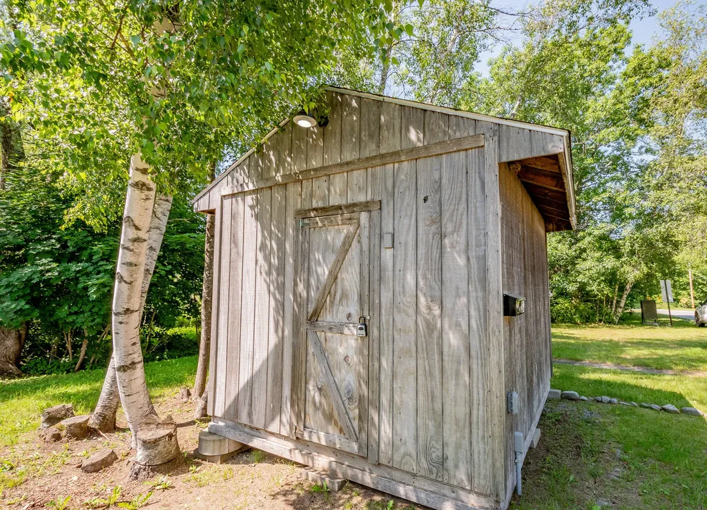 28 Albert Street Milo ME 04463