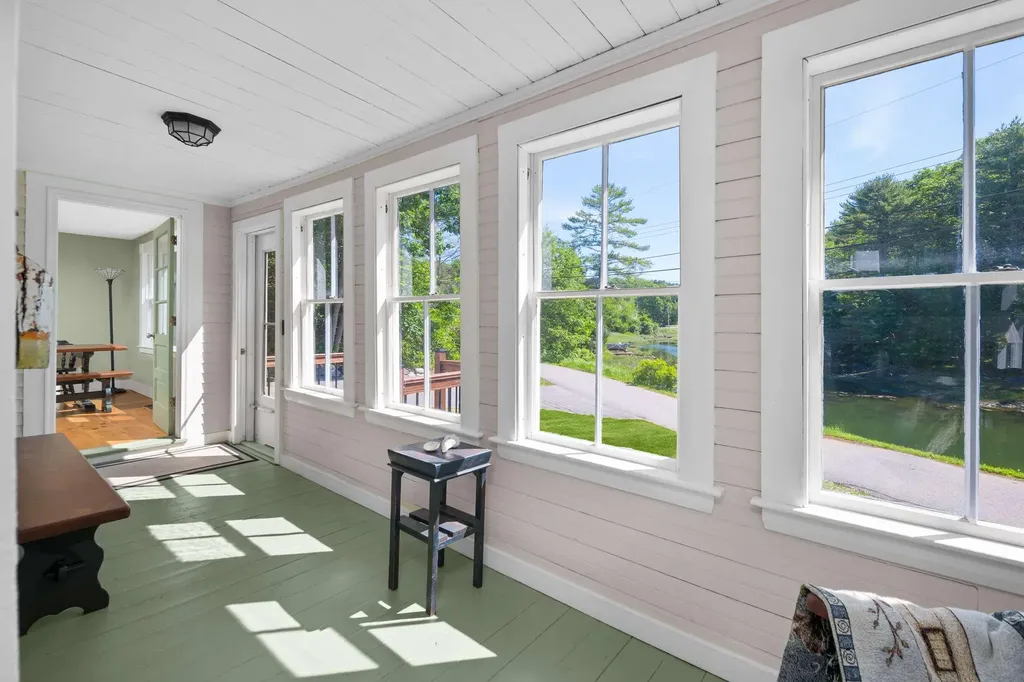 5 Hoyts Island Lane Kittery ME 03905