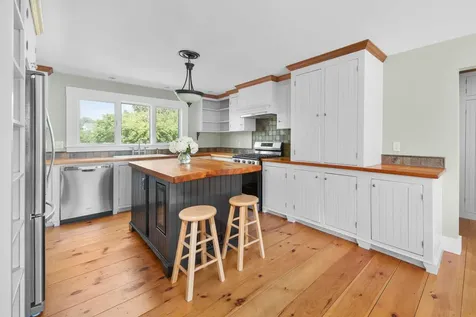 5 Hoyts Island Lane Kittery ME 03905