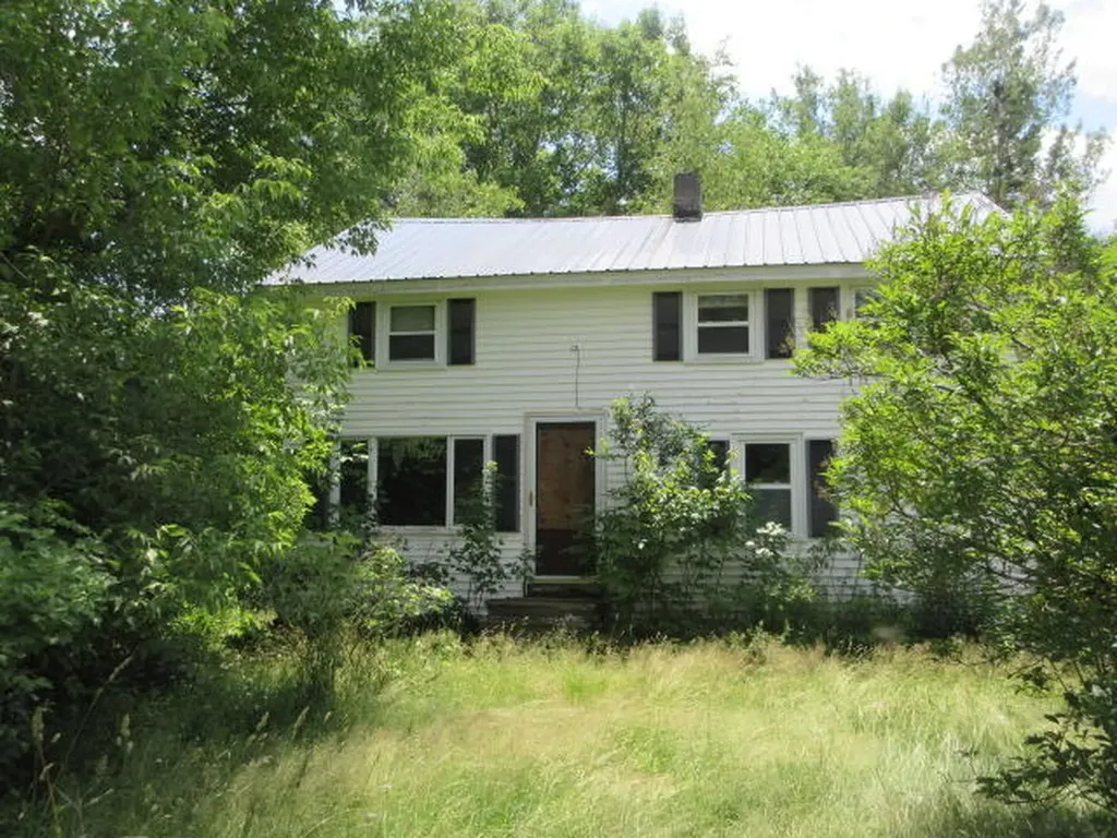 67 High Street Milo ME 04463