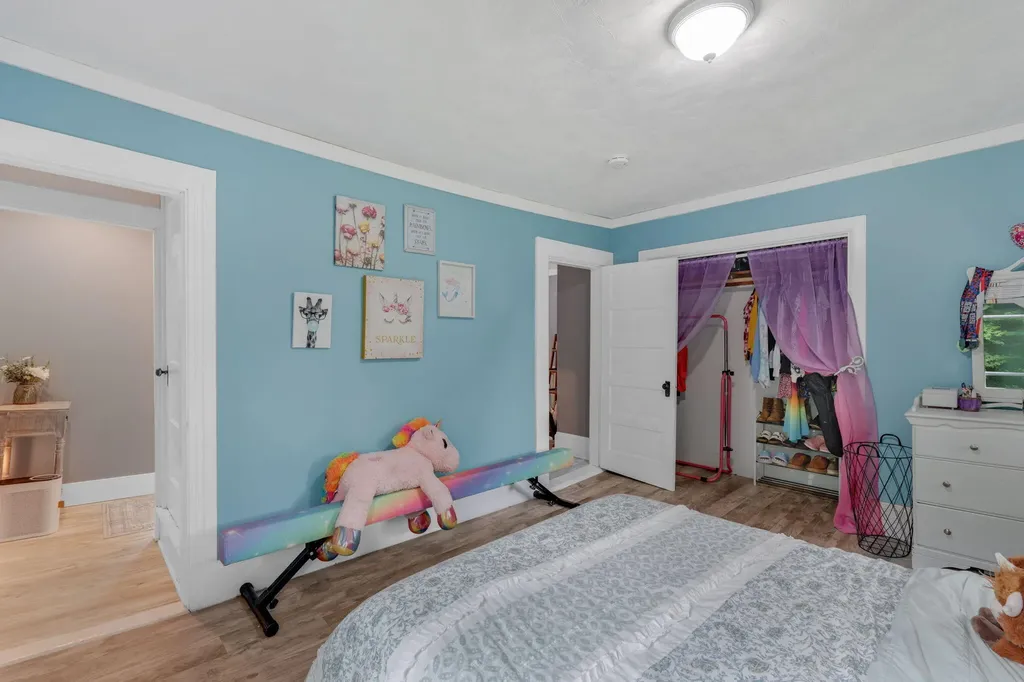 59 Park Street Dexter ME 04930