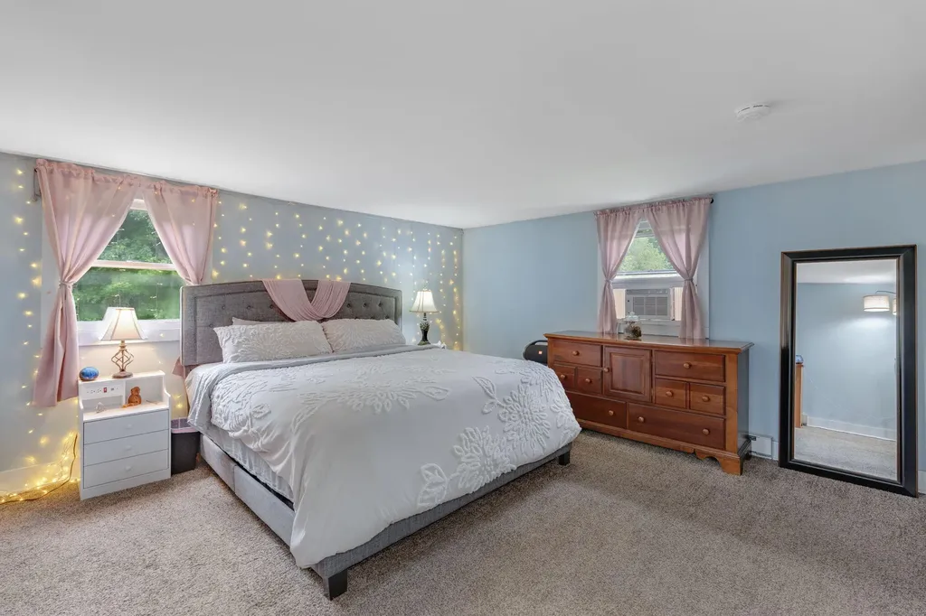 59 Park Street Dexter ME 04930