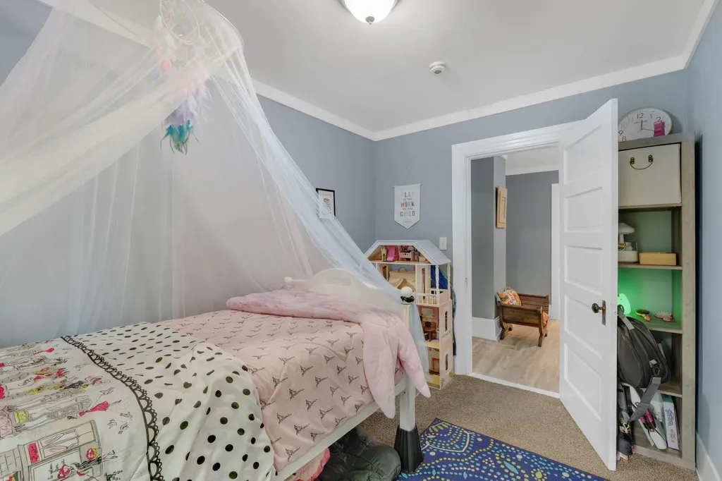 59 Park Street Dexter ME 04930
