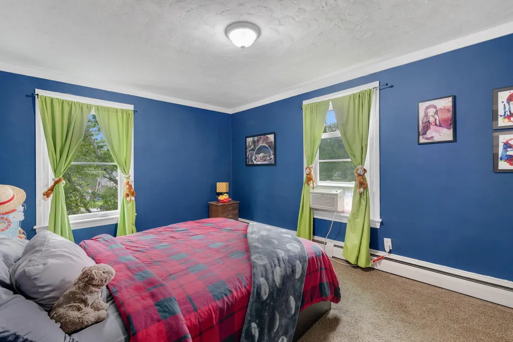 59 Park Street Dexter ME 04930
