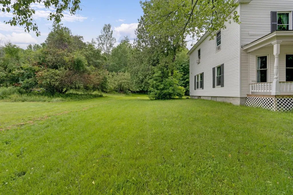 59 Park Street Dexter ME 04930