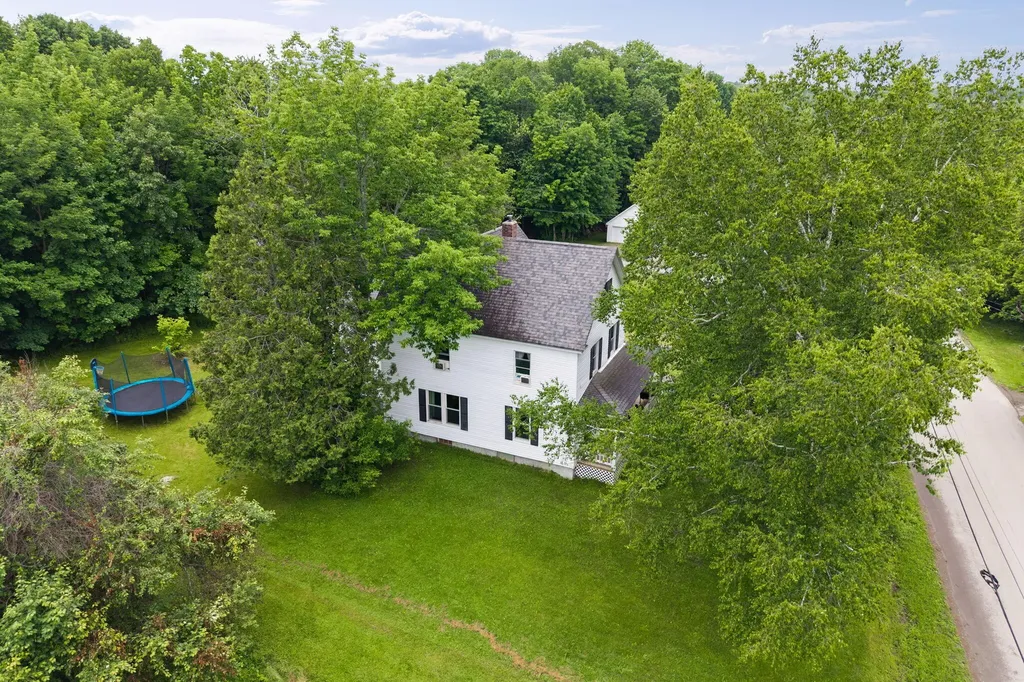 59 Park Street Dexter ME 04930
