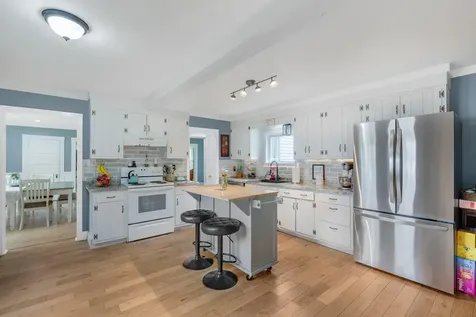 59 Park Street Dexter ME 04930