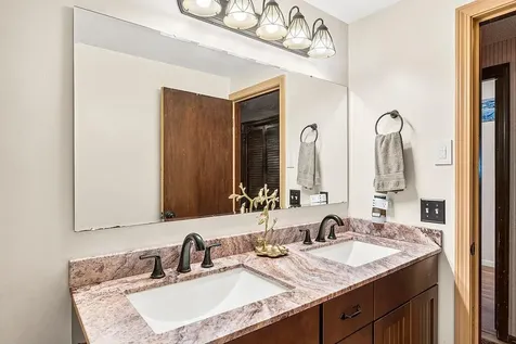 50 Boulder Drive Auburn ME 04210